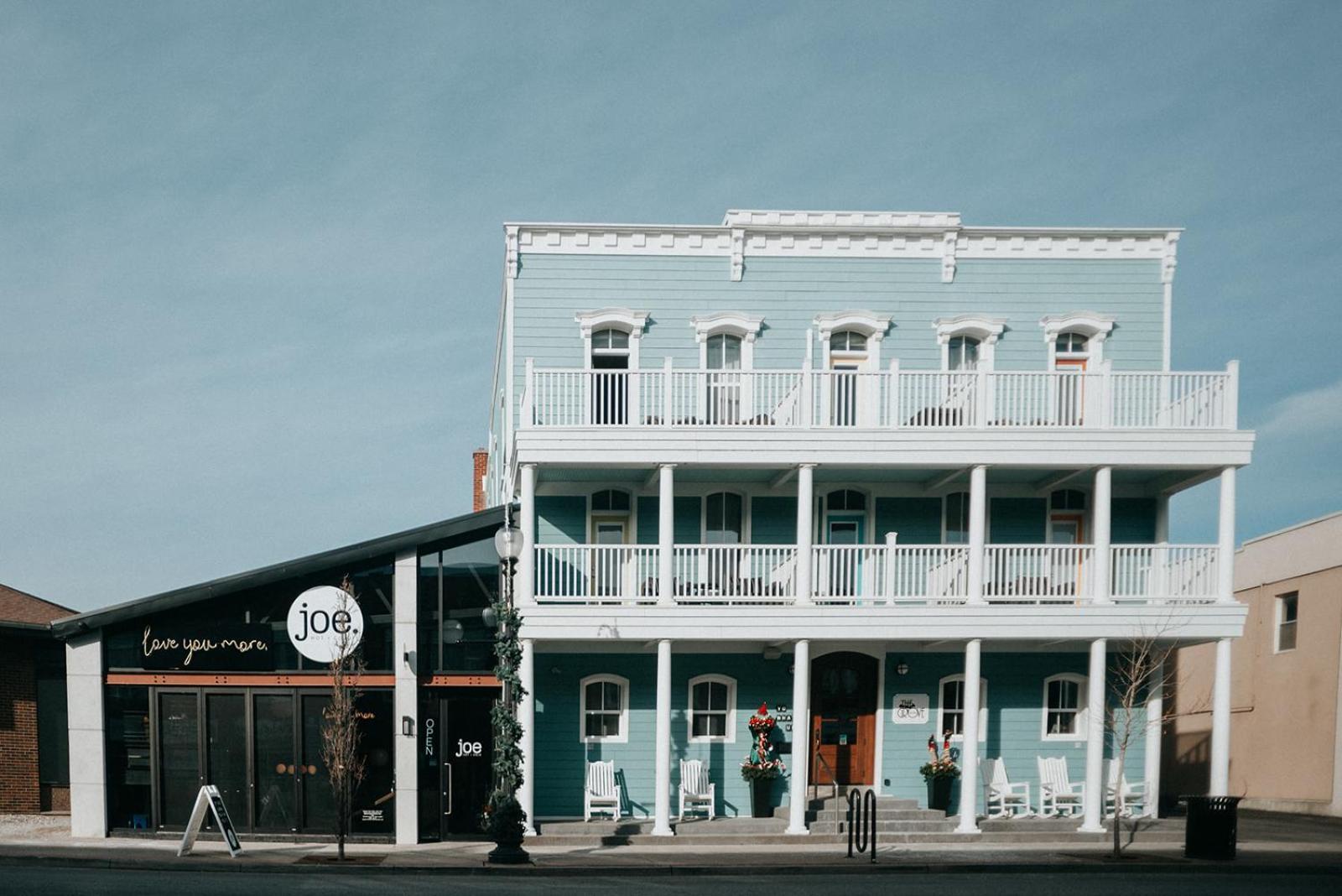 The Grove Hotel Kingsville Exterior photo